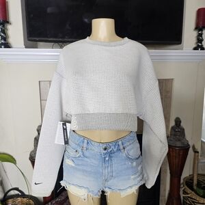 NWT. Nike Sportswear City Fleece Top Cropped Women’s Size XS  CJ9475-072